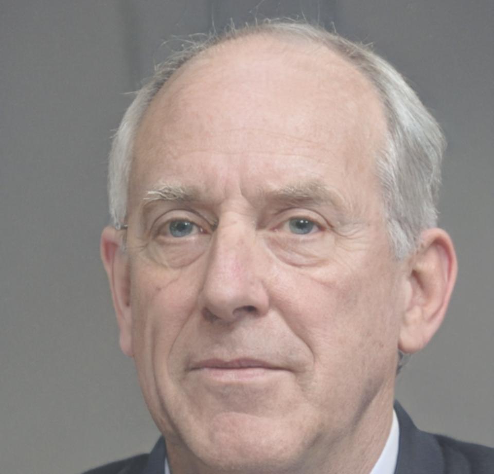 Marc Dubois, Expert en Planification Financière